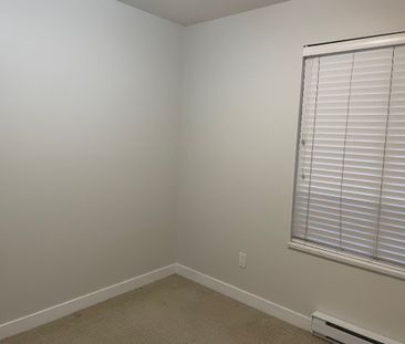 $2550/ 2 bd – Spacious 2 BD 2 BA unit at The Grove in Walnut Grove ... - Photo 3