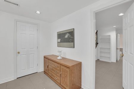 For Lease - 249 Dante Court Unit# Bsmt, Vaughan, Ontario - Photo 2