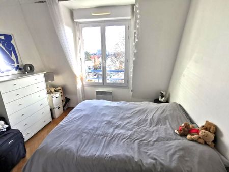 Location Appartement 2 pièces 46m² - Photo 4