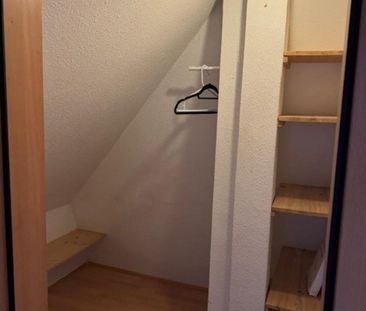 Gemütliche Dachgeschosswohnung für ruhigen Bewohner*in in Bremen - Photo 4
