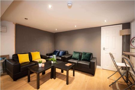 19 Estcourt Terrace, Leeds, LS6 3EX - Photo 2