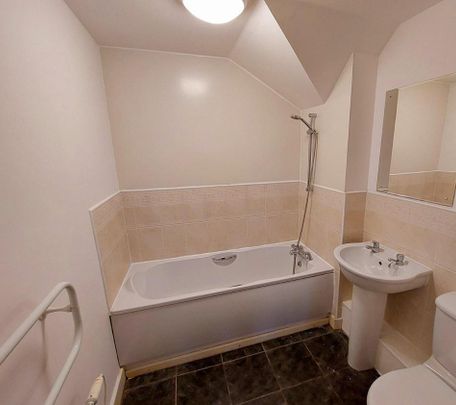 2 bedroom penthouse to rent - Photo 1