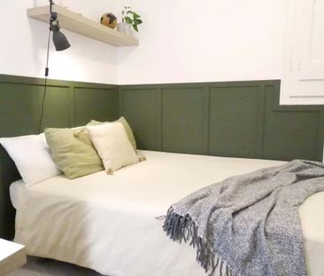 Carrer d'Aragó, Barcelona, Catalonia 08026 - Photo 5