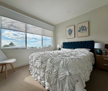 FULLY FURNISHED: Jump Into James Street - Photo 6