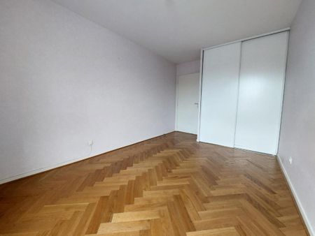 Location Appartement 55m² ST AUBIN LES ELBEUF 76410 - Photo 2