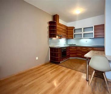 Pronájem bytu 2+kk s garážovým stáním v Jihlavě - Photo 4