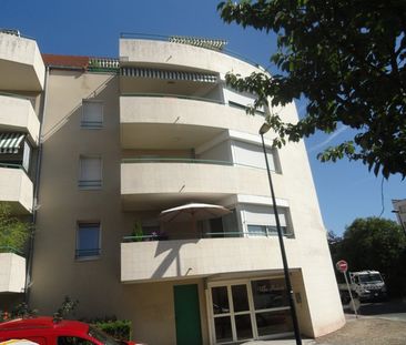 Location Appartement 2 pièces 39m² VICHY 03200 - Photo 2