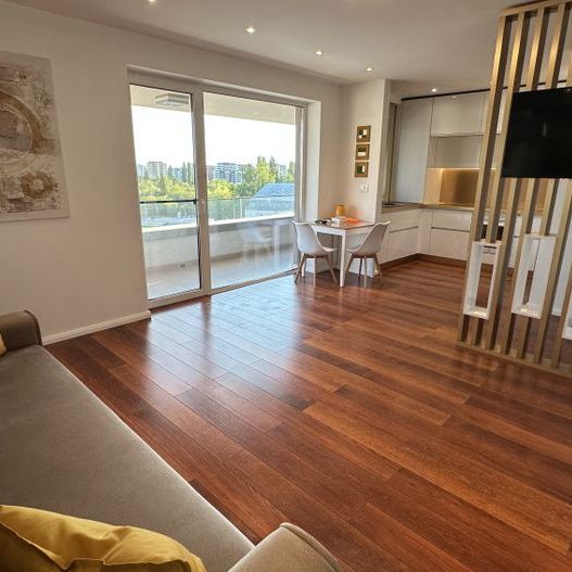 Apartament cu 2 camere de închiriat - Photo 1