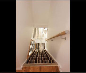 3 Bed Semi-Detached House, Harrow, HA2 - Photo 1