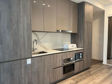 For Lease - 8 Interchang Way N/A Unit# 601, Vaughan, Ontario - Photo 2