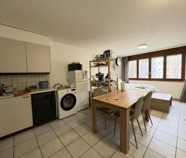 Appartement 2.5 pièces à CHF 1150.-/mois charges comprises - Photo 5