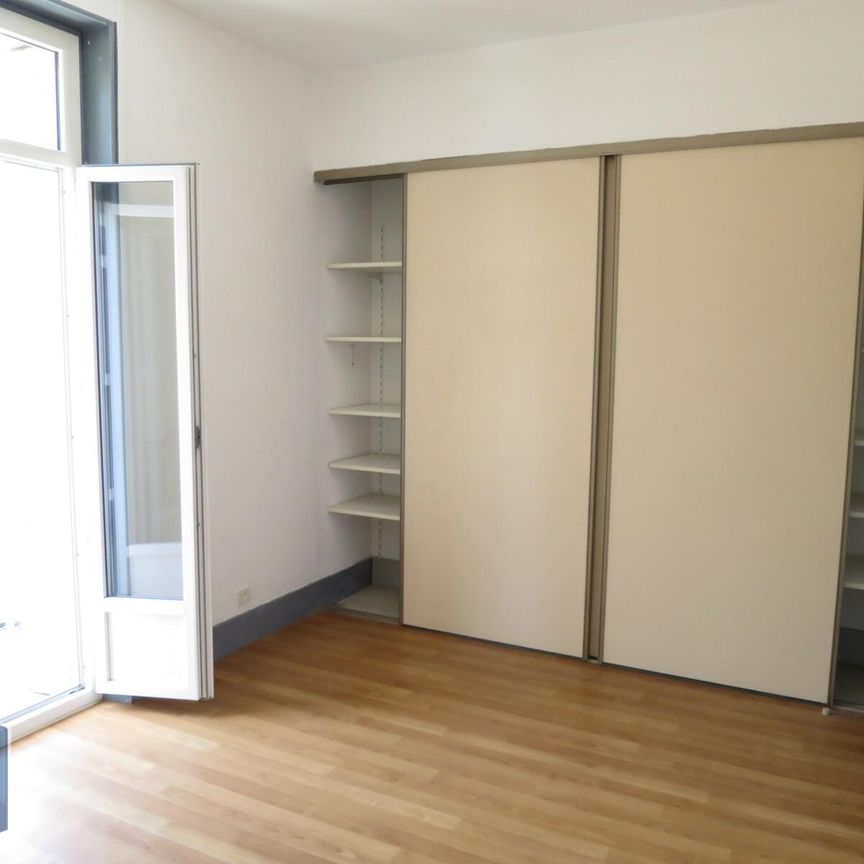 Location Appartement 1 pièce 40m² GRENOBLE 38000 - Photo 1