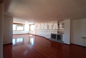 Apartamento T3 em Porto