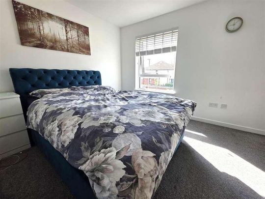 Calico Crescent, Newton Mearns, Glasgow, G77 - Photo 1