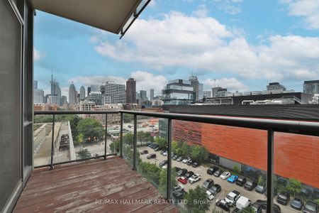 Pure Spirit Lofts , #817 - Photo 4