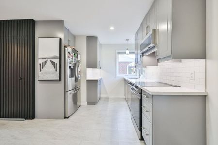 For Lease - 47 Castlefield Drive Unit# Upper, Hamilton, Ontario - Photo 4