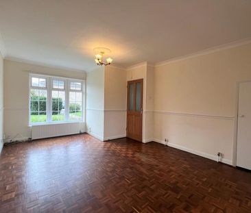 2 bedroom end of terrace house to rent - Photo 2