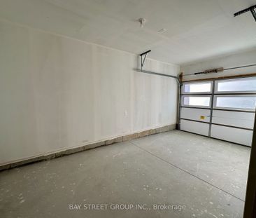 For Lease - 10 Sissons Way, Markham, Ontario - Photo 6