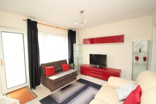 Sundale Avenue, Selsdon, CR2, Property for rent - Photo 1