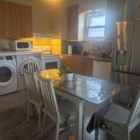 TRÈS GRAND APPARTEMENT 6 1/2 À LOUER À LIMOILOU - PRIX RÉVISÉ - Photo 3