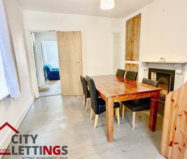 4 Bedroom End Terraced House - Photo 3