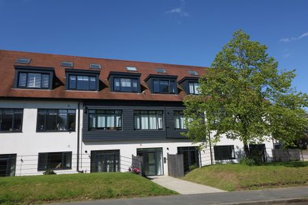 Station Road, Dorking, RH4 - Photo 2