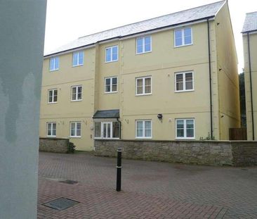 Madison Close, Hayle, TR27 - Photo 1