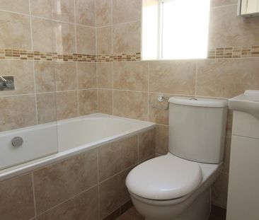 2 bedroom bungalow to rent - Photo 5