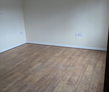 ***APPLY ONLINE***3 Bed House, Rhodfa Bevan, Cadoxton, Neath -Max 4... - Photo 1