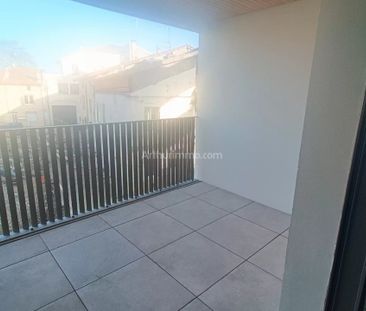 Location Appartement 2 pièces 46 m2 à Bourgoin-Jallieu - Photo 3