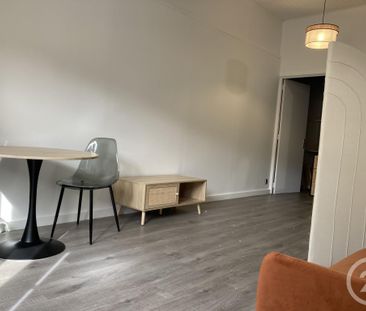 Appartement Studio à louer - Photo 2