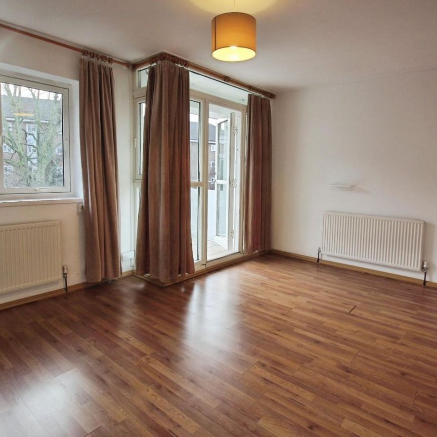 2 bedroom Flat To Let Total Size: 688 SQ FT - Photo 1