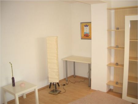 3 Zimmer in Düsseldorf - Foto 2