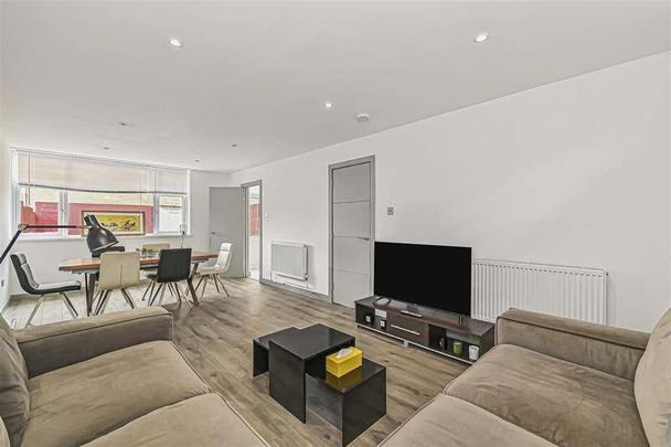 Broomfield, Walthamstow, London, WC1X - Photo 1