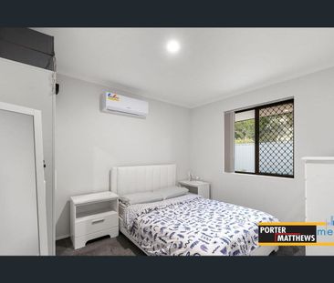 8 Tamarind Crescent, Kelmscott, WA 6111 - Photo 5