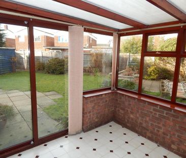 3 bedroom semi-detached house to rent - Photo 1