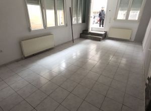 Διαμέρισμα για ενοικίαση - Νεάπολη, - Photo 1