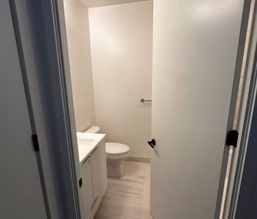 For Lease - 8 Interchange Way Unit# 3703, Vaughan, Ontario - Photo 4