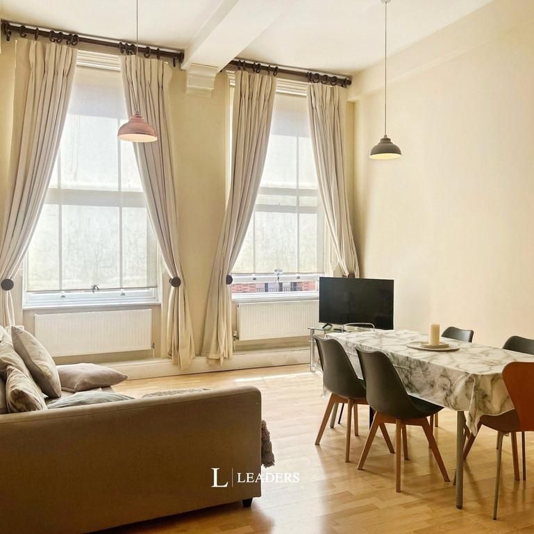 2 bedroom flat to rent - Photo 1