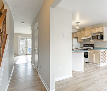 For Lease - 50 CHAPMAN Court Unit# 27, London North, Ontario - Photo 6