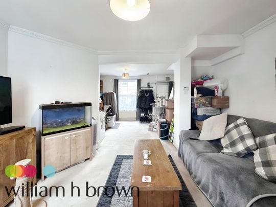 Marlborough Road, Chelmsford - Photo 1