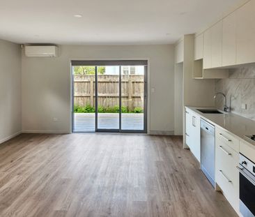 Waterloo Living - Photo 2