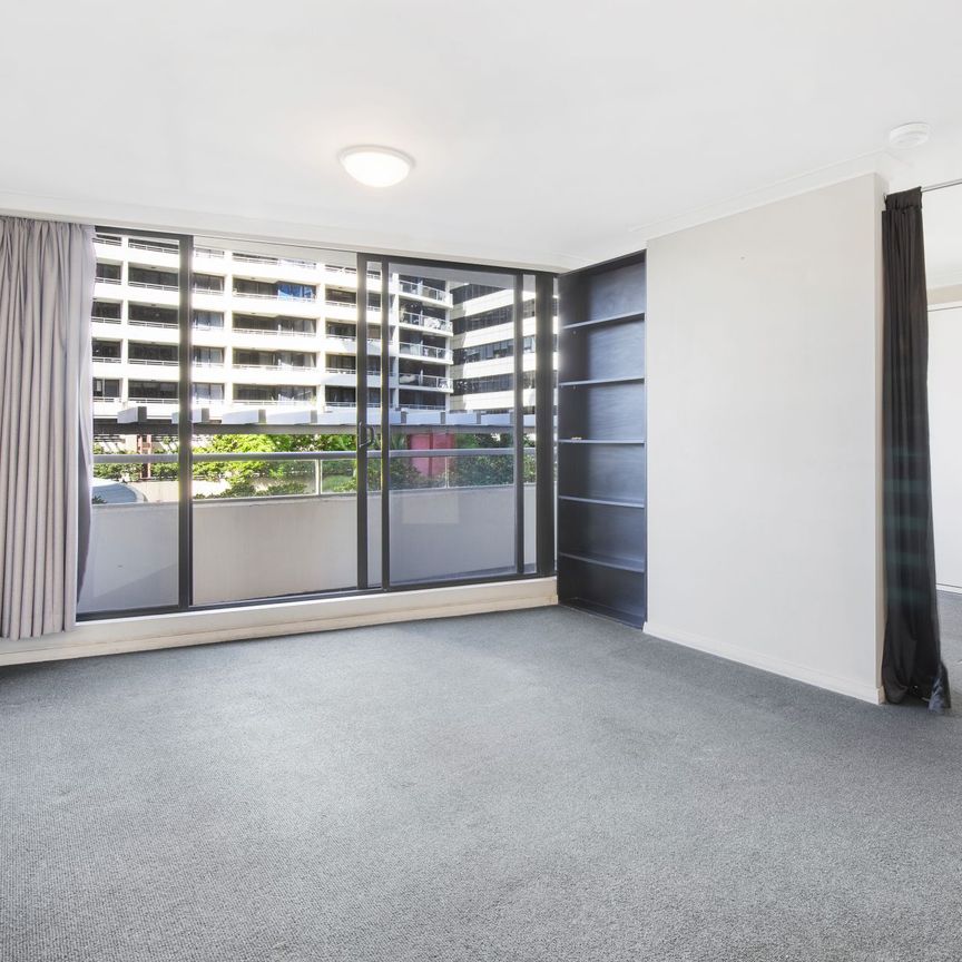 215/3 Herbert Street, St Leonards - Photo 1