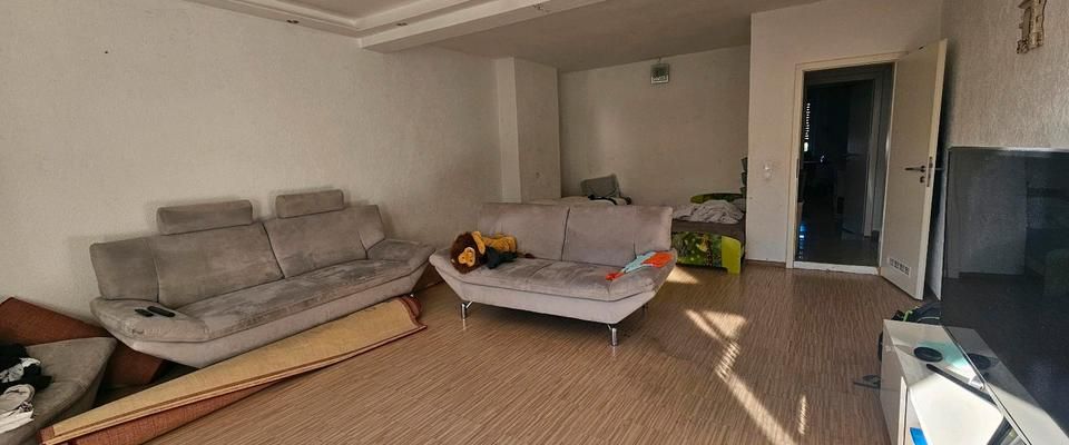 Sehr große 2 Zimmer Wohnung in Ludwigshafen Hemshof zu vermieten - Foto 1