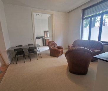 Appartement te huur in Mons voor € 690 met 1 slaapkamer - Photo 1