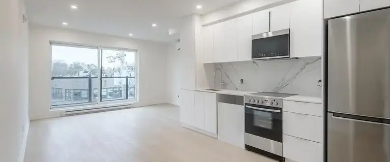 1 Glenmore | 1 Glenmore, Montreal - Photo 1