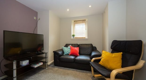 25 Headingley Mount, Headingley, Leeds, LS6 3EL - Photo 1