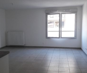 Location Appartement 1 pièce 37m² VENISSIEUX 69200 - Photo 5