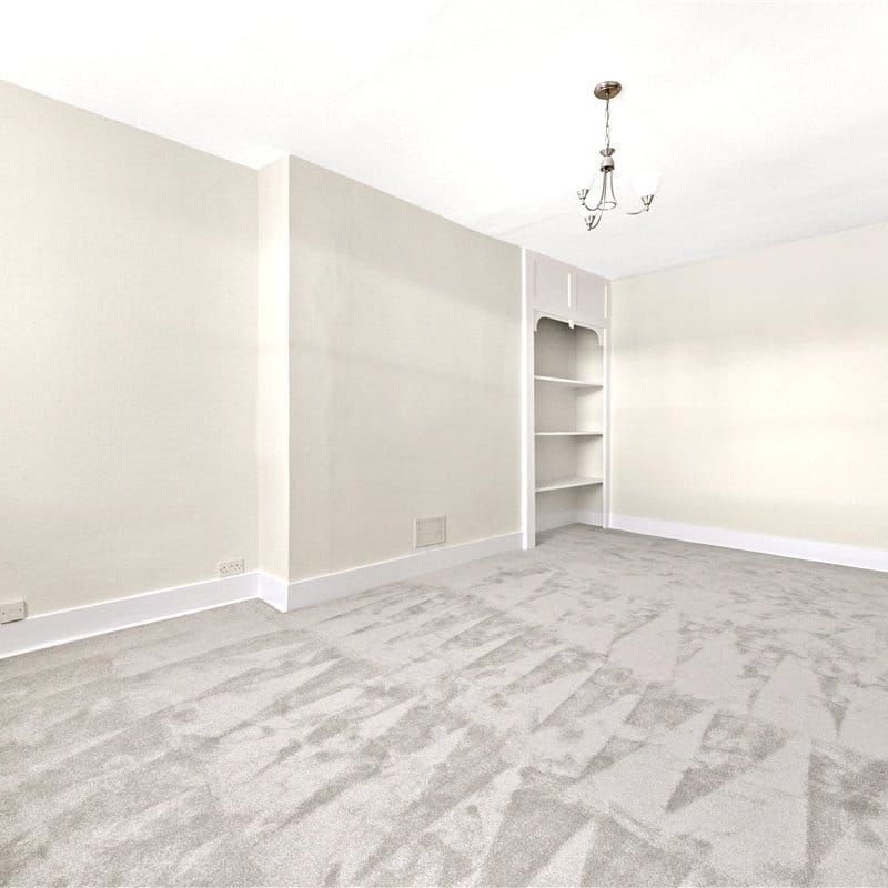 A newly redecorated and recarpeted two bedroom flat situated on the third and fourth floors (no lift in building) of this stucco-fronted period building conveniently position opposite South Kensington underground station. EPC rating: D - Photo 1