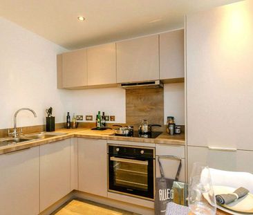 AVAILABLE NOV 27TH | ONE BEDROOM APARTMENT AT ALLEGRO LIVING | BLEN... - Photo 3